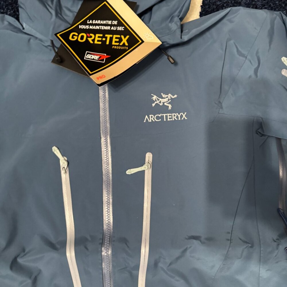 Arcteryx Alpha SV Jacket Blue Mens Large - Picture 2 of 4